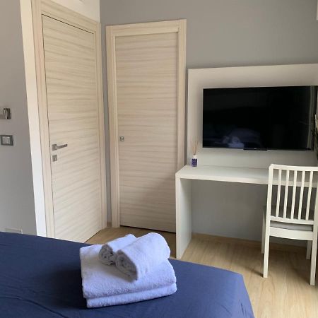 Casa Vacanze Elegance Катания Экстерьер фото