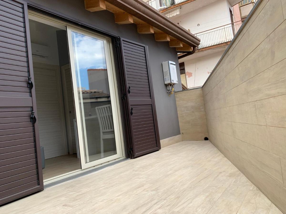 Casa Vacanze Elegance Катания Экстерьер фото